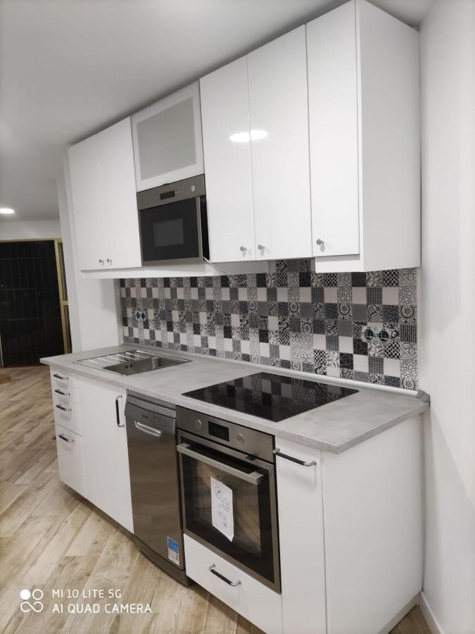 Feel At Home At Tamara Apartment - Two Steps To The Pool 토레몰리노스 외부 사진