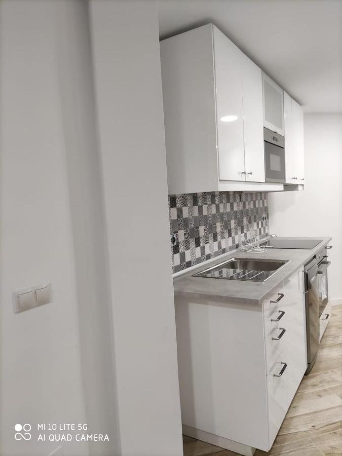 Feel At Home At Tamara Apartment - Two Steps To The Pool 토레몰리노스 외부 사진